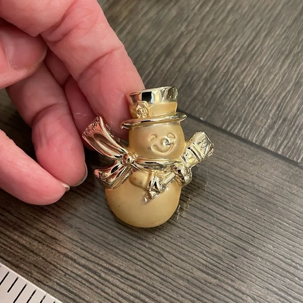 Vintage Matte & Shiny Gold-tone Colored Snowman Pin Holiday Brooch Christmas Pin